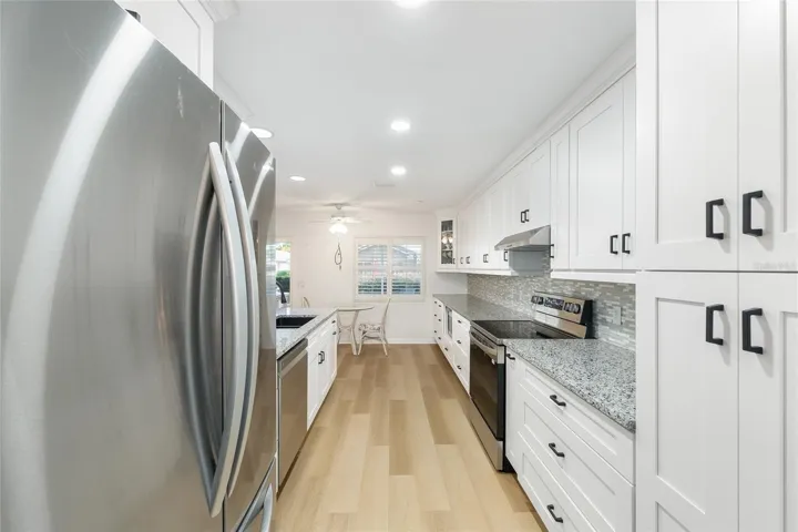 Appliances were all replaced with LG 9/23.