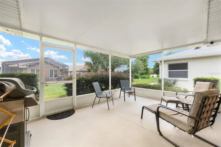 The lanai is large!