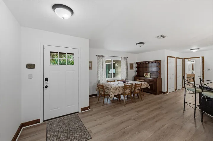 Entryway/ Dining room