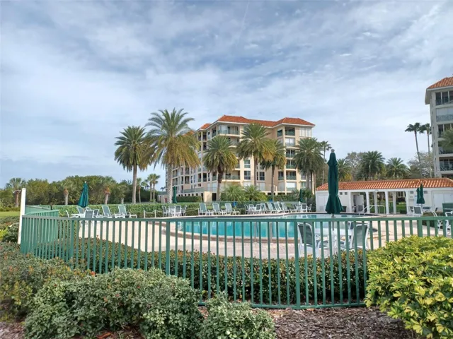 Development pool