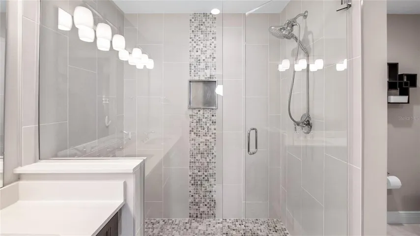 Master Bathroom Walk-in Shower
