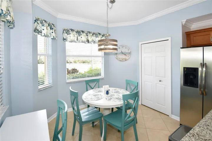 Breakfast Room