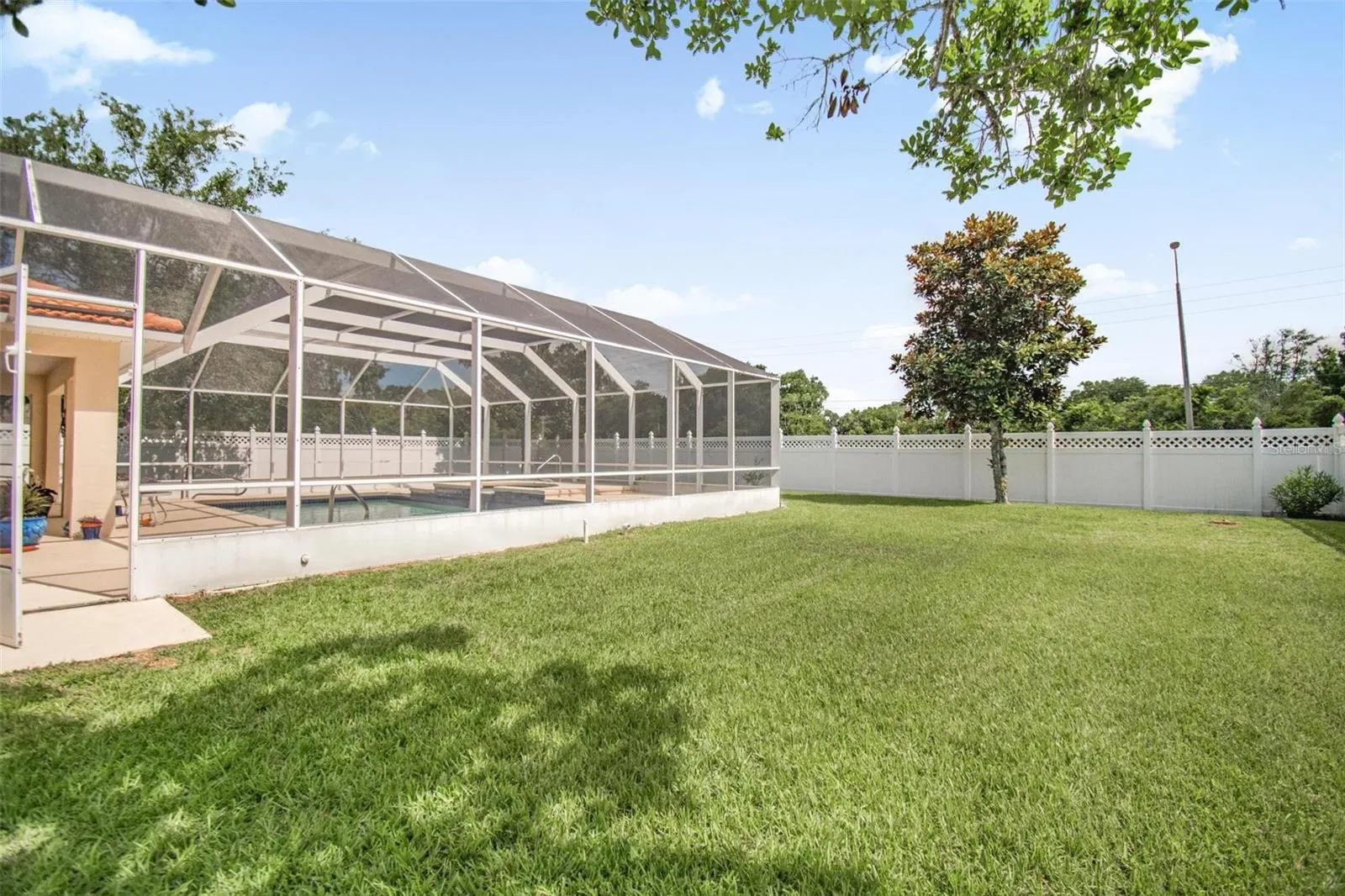 Spacious backyard