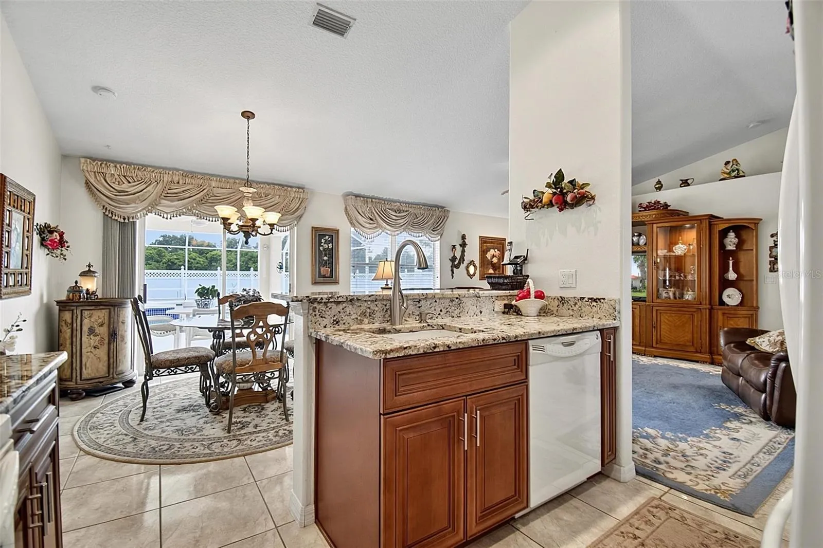 Bright floor plan