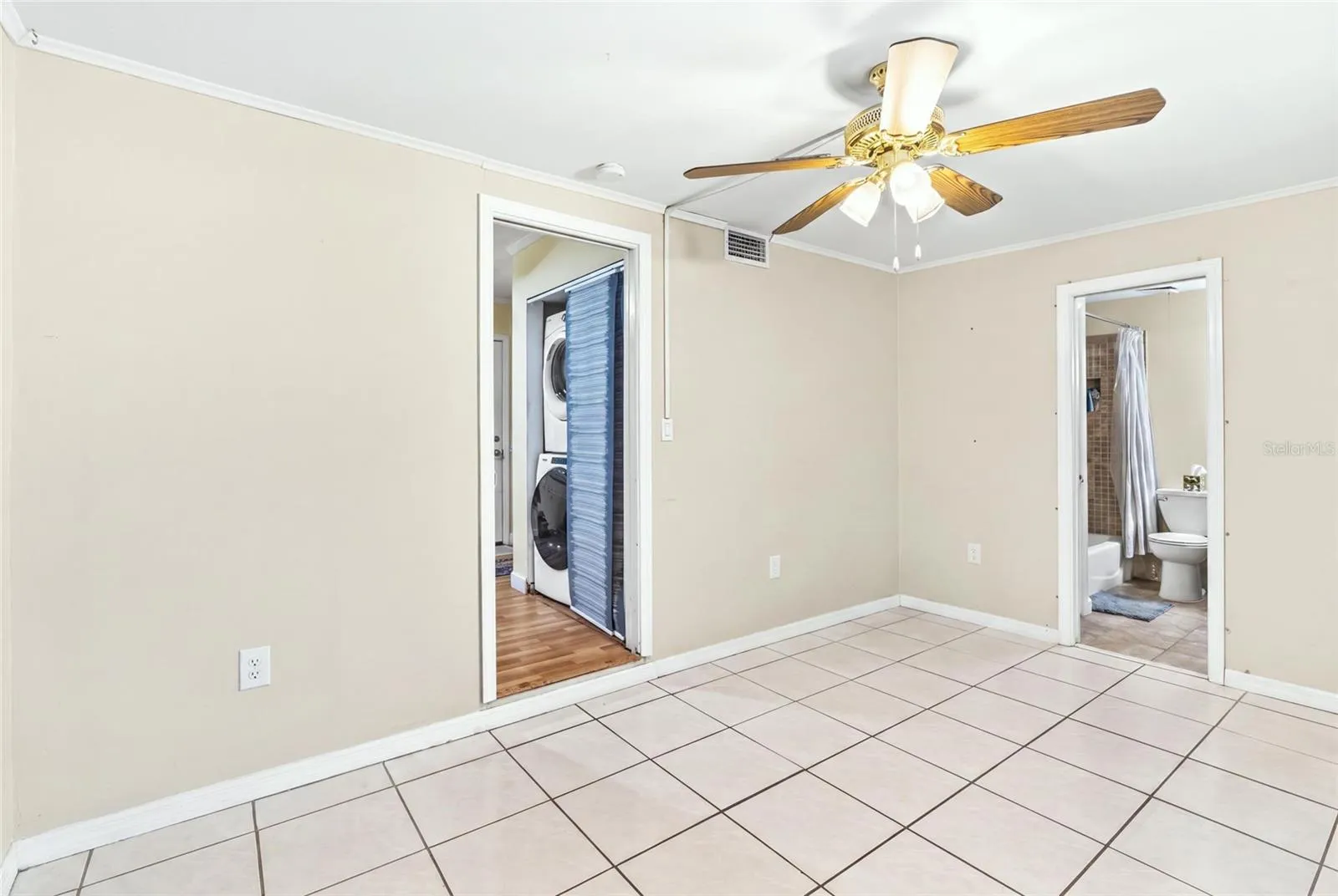 BR4/Flex room