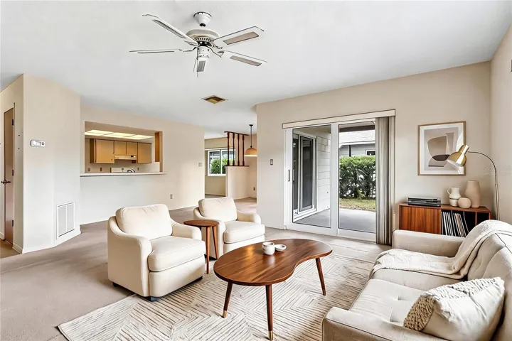 Light and bright living and dining areas with a nice flow into the kitchen. Virtually Staged.