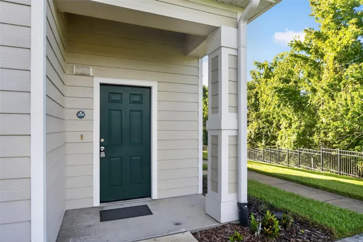 Private Entrance