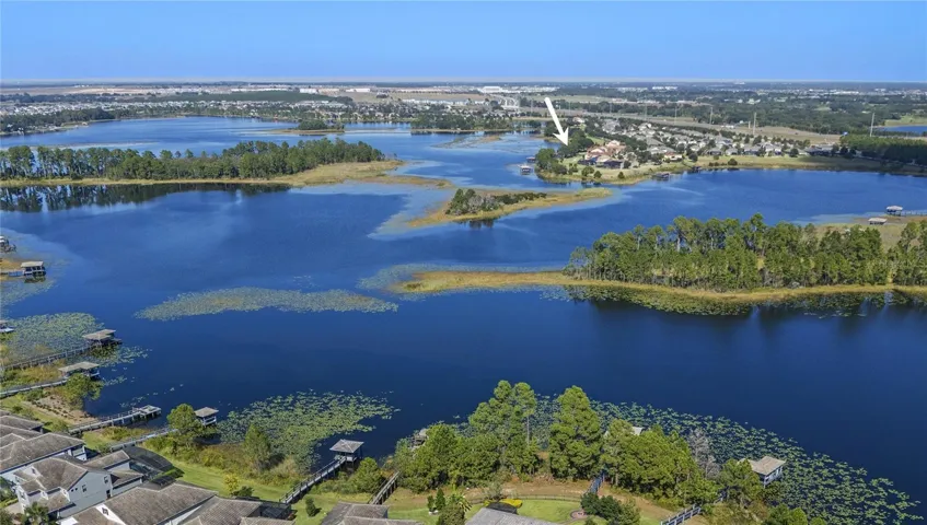 Lake Hickorynut is great for Boating, Fishing and Water Skiing