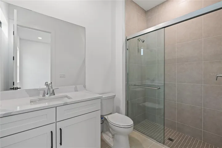3rd bedroom bathroom