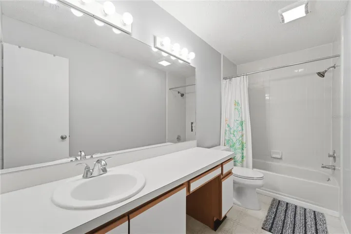 bathroom 2nd floor
