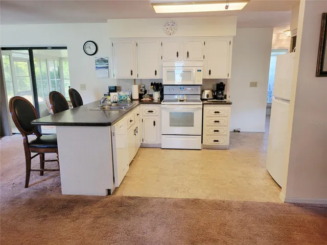 Kitchen area