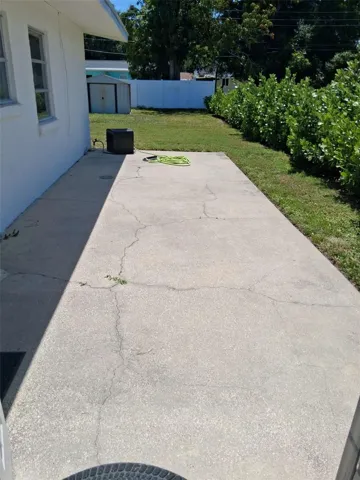 side patio off kitchen