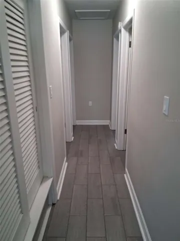 hall to 3 bedrooms ub bacj if hine