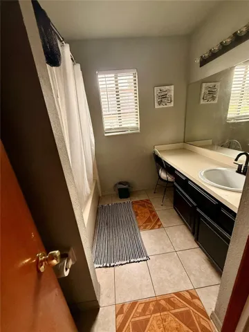 Upstairs Bath