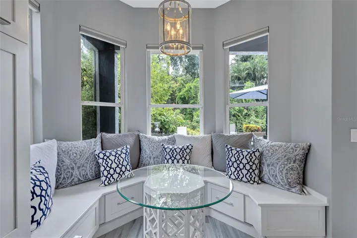 Breakfast Nook