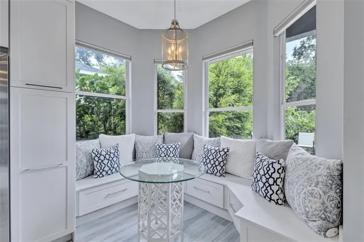 Breakfast Nook