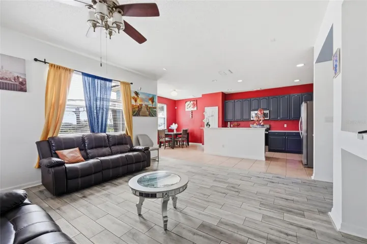 Family Rm/Kitchen