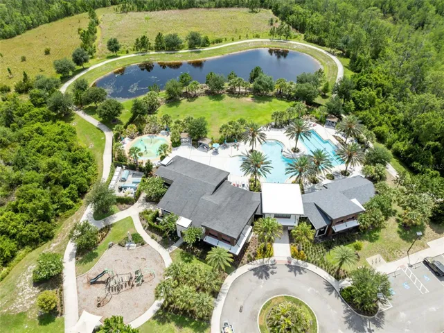 Community features - walking trails- pool-splash pad-playground-community center-fitness center