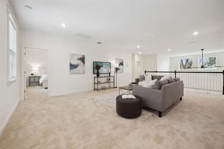 Loft /family room/Game room