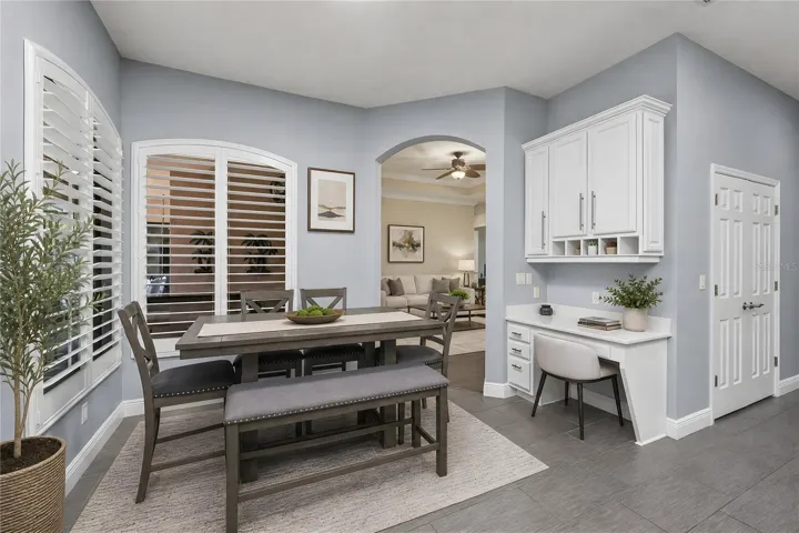 Bright breakfast area