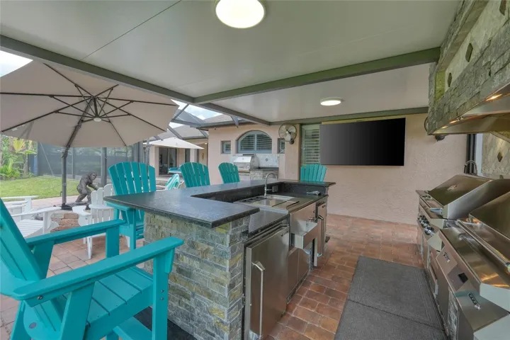 Perfect to watch that game in style!