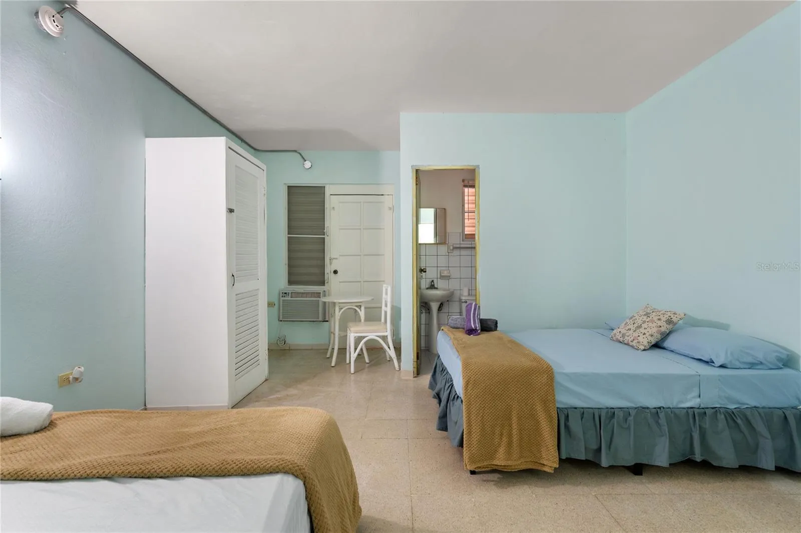 existing hotel room