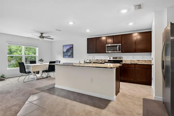 Open kitchen