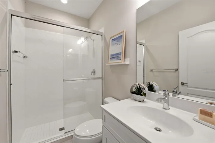 Ensuite Bedroom 2