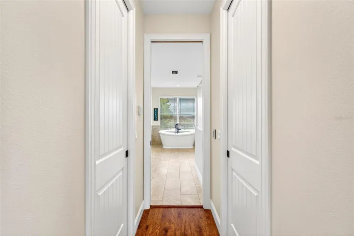 Hall to primary bath