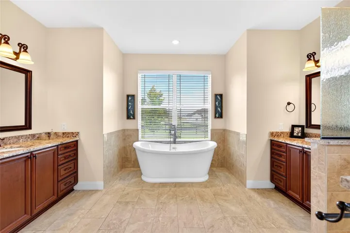 Primary bath