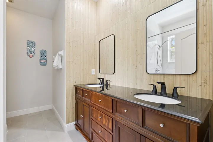 En-Suite Primary Bathroom