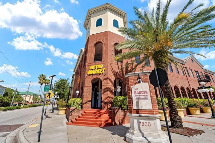 main club house