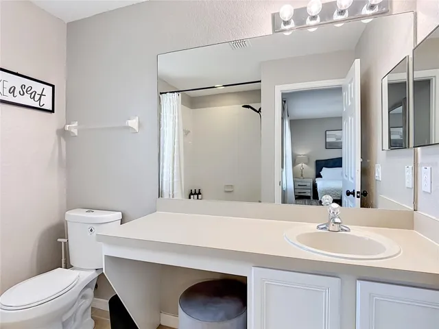 primary suite bath