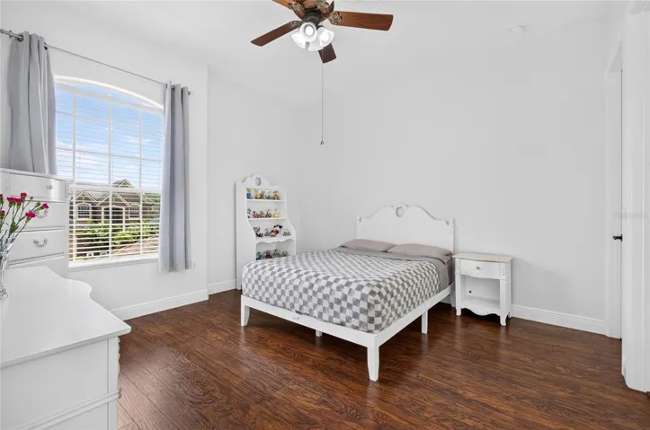 4th Bedroom with private bathroom