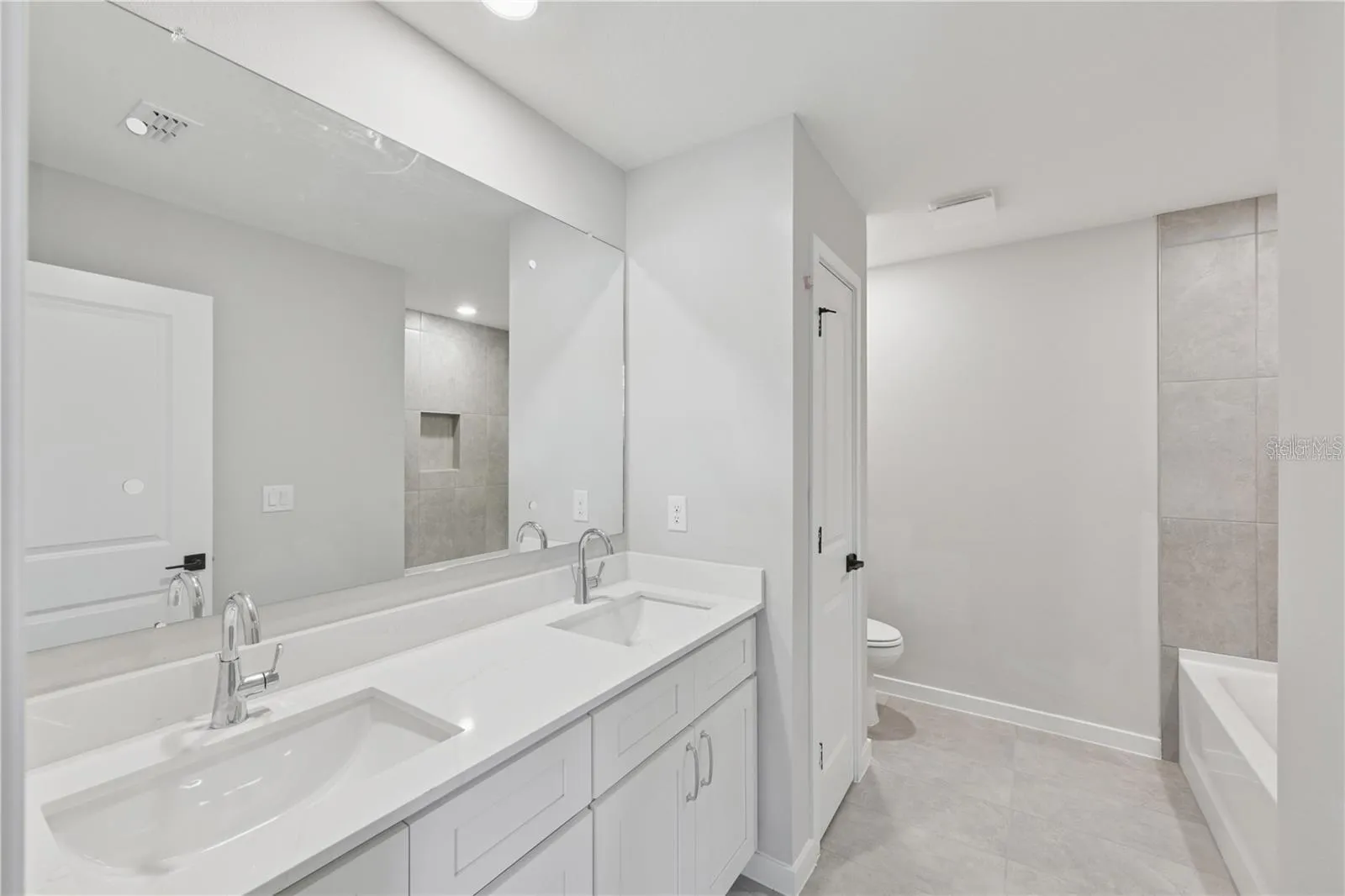 Photos are of same model with similiar finishes.