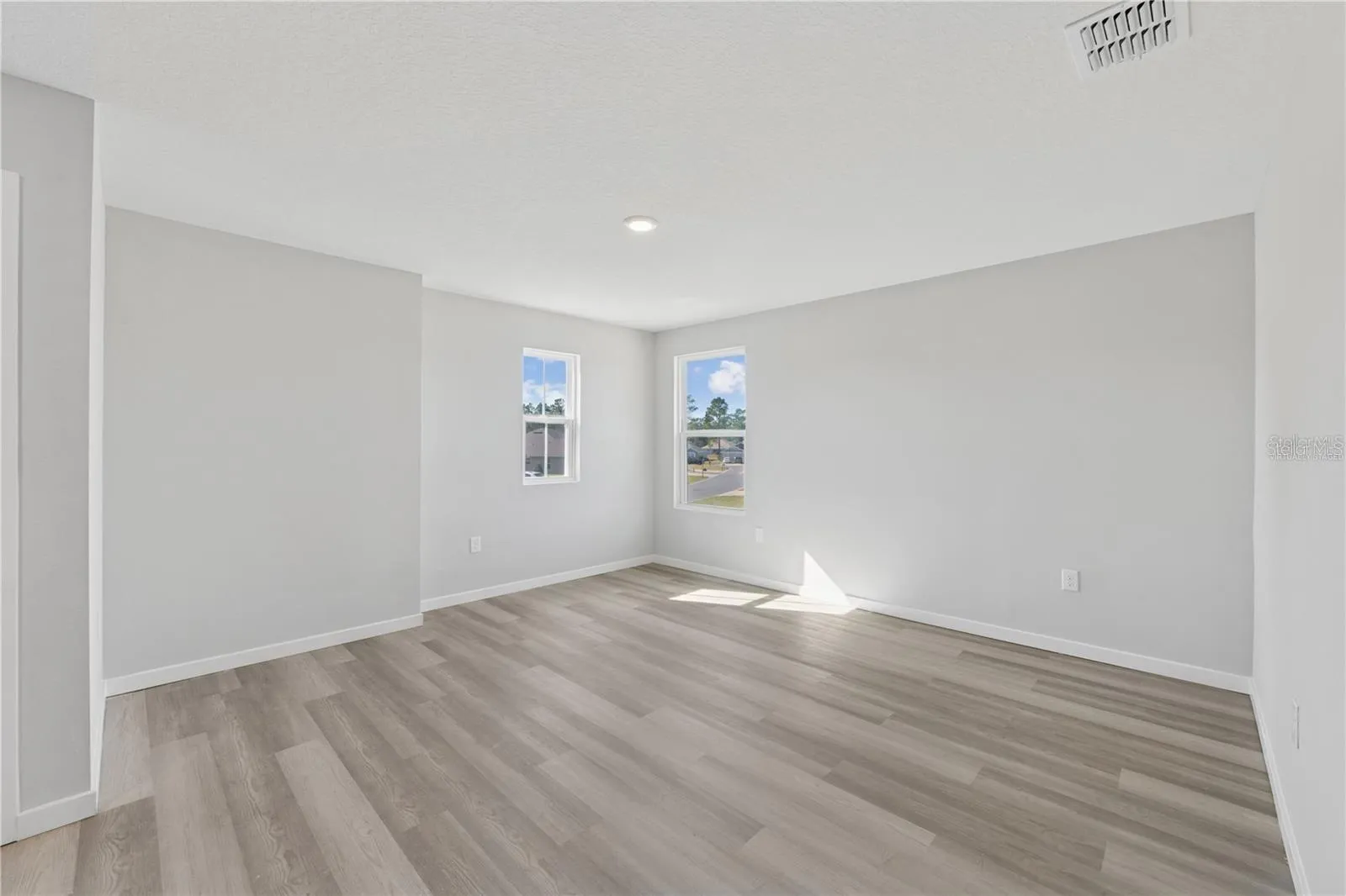 Photos are of same model with similiar finishes.