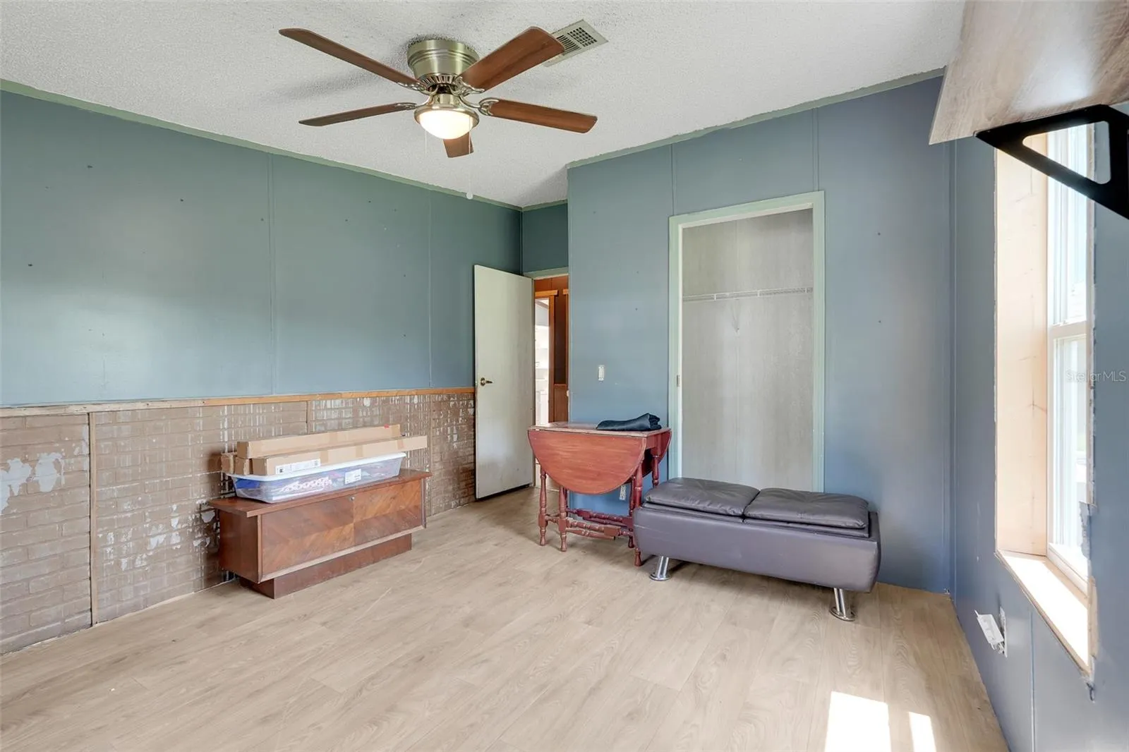 Mobile Home 2nd Bedroom