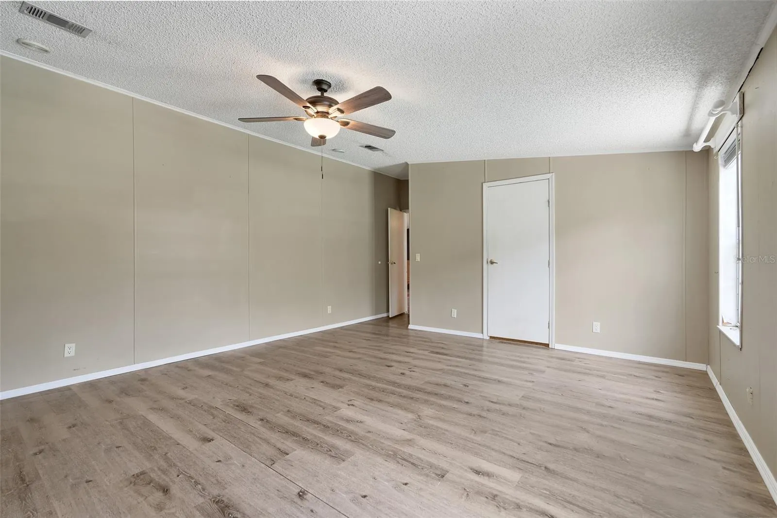 Mobile Home Primary Bedroom