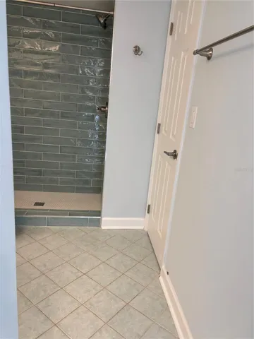 Walk in shower