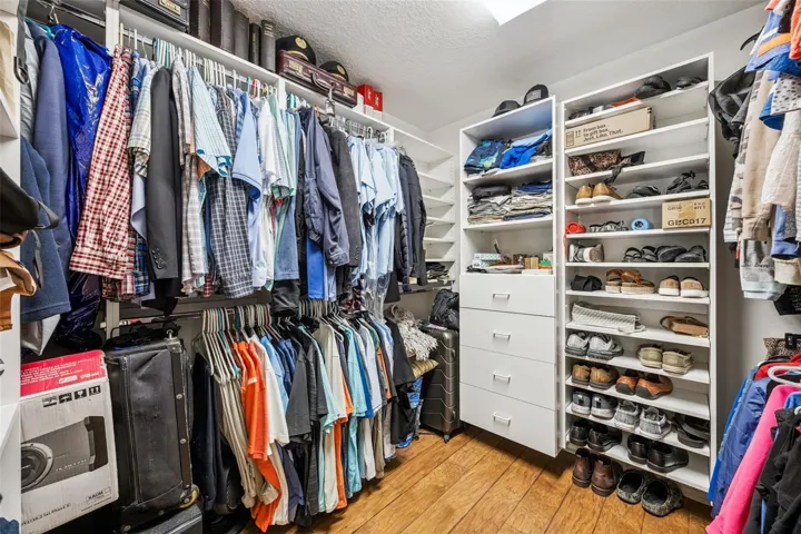 Primary walk in closet