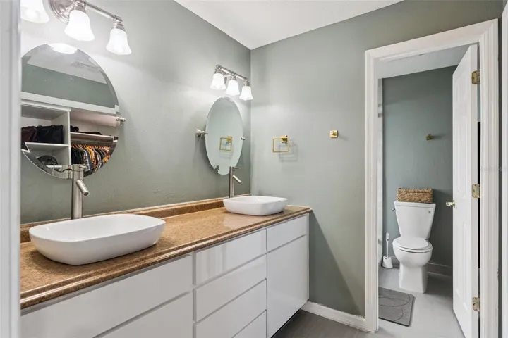 Dual Sink in Primary Bathroom