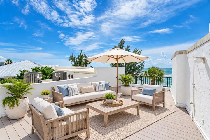 Virtually Staged Sun Deck