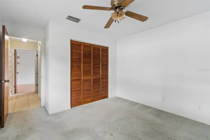Secondary bedroom