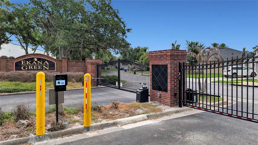 •Your Family Will LOVE Living in the Centrally-Located SECURITY GATED Community of Ekana Green that includes no Though-Traffic and Tennis Courts… as well as the A-Rated OVIEDO SCHOOL DISTRICT!