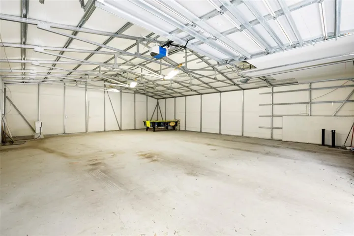6 Car Garage