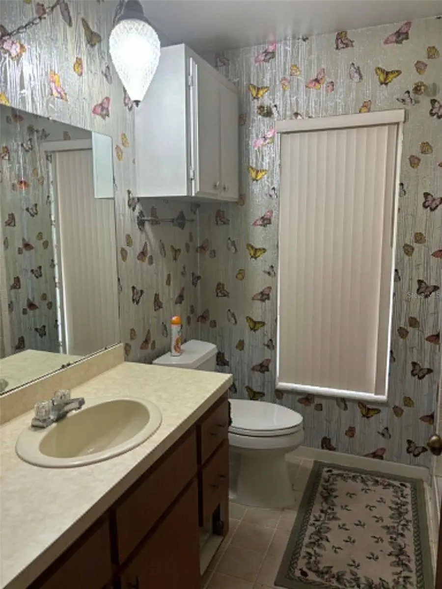 Main Bathroom