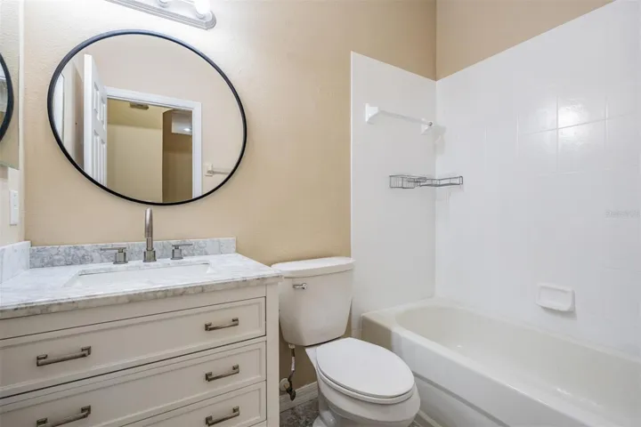 2nd bathroom