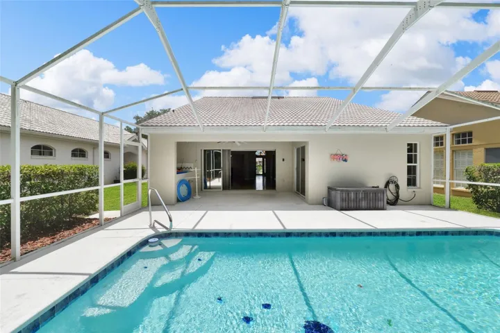 Remarcited sparkling & heated pool with pretty mozaic tiles.