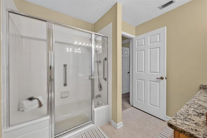 Hallway full bathroom