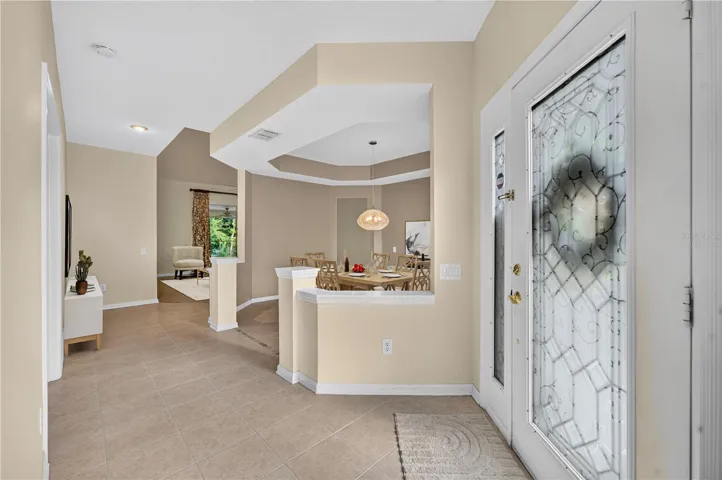 Virtually staged entrance